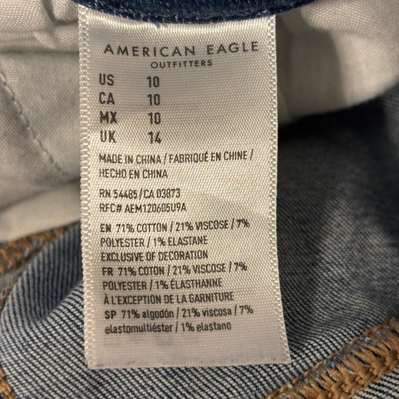 American Eagle Outfitters Distressed Blue Jean Shorts - Picture 3 of 9